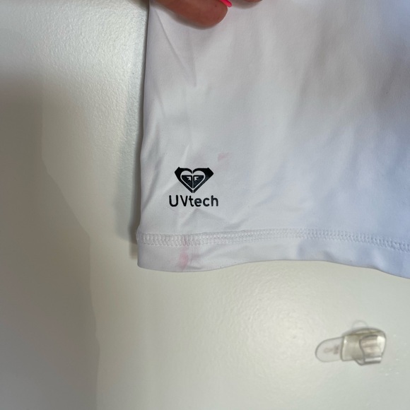 Roxy White Short Sleeve Rash Guard - Picture 6 of 7